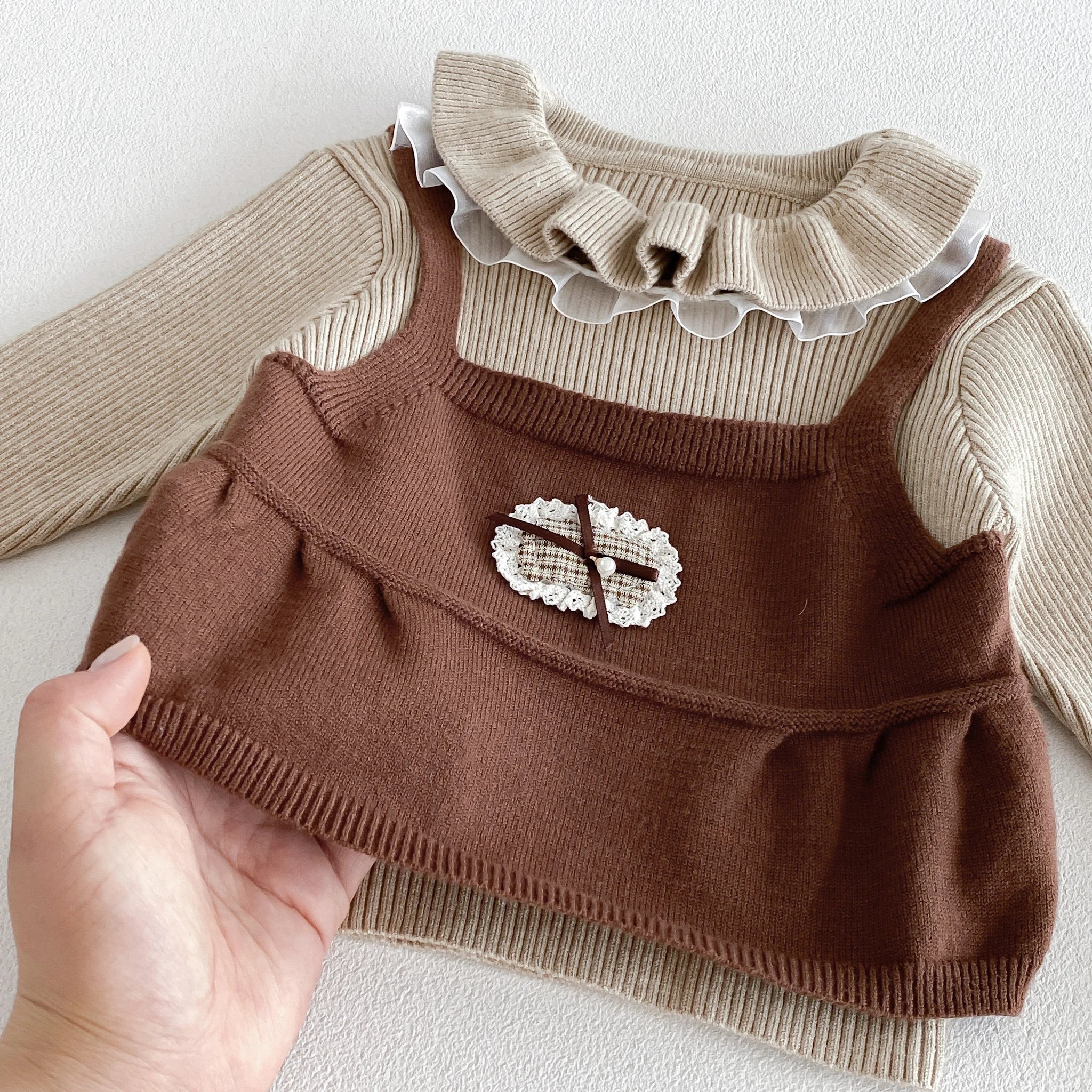 2026 New Autumn and Winter baby Sweater for Girls, Knit Top with doll Neckline, Stylish Upper Wear