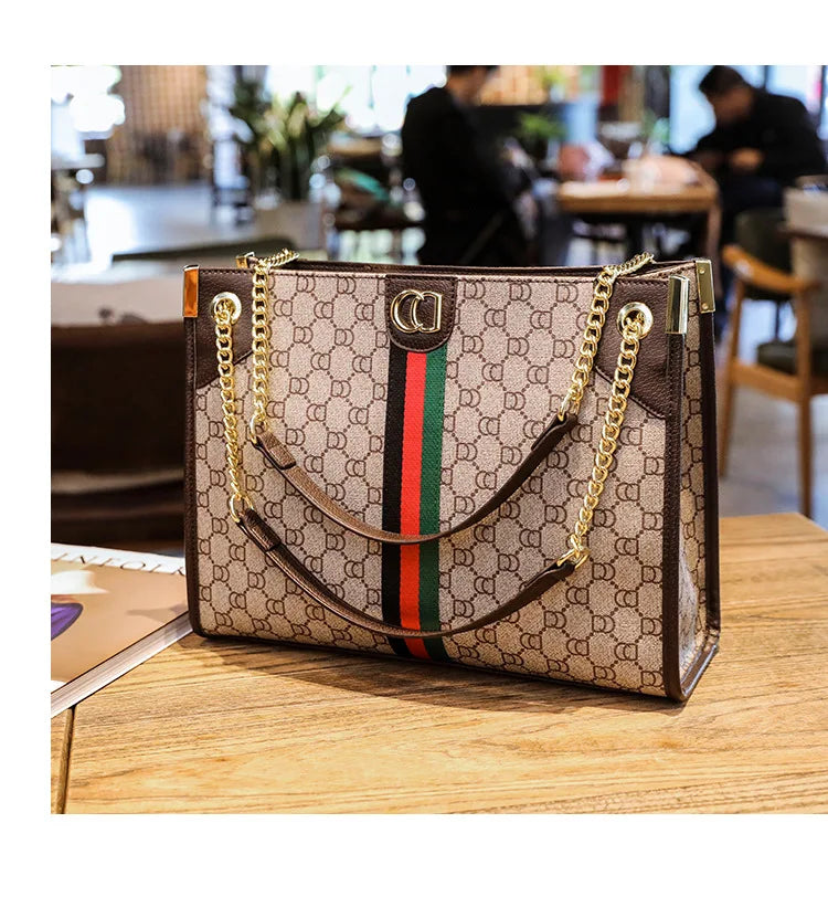 Luxury Women's High-End Fashionable Tote Bag Large Capacity Exquisite Shoulder Bag