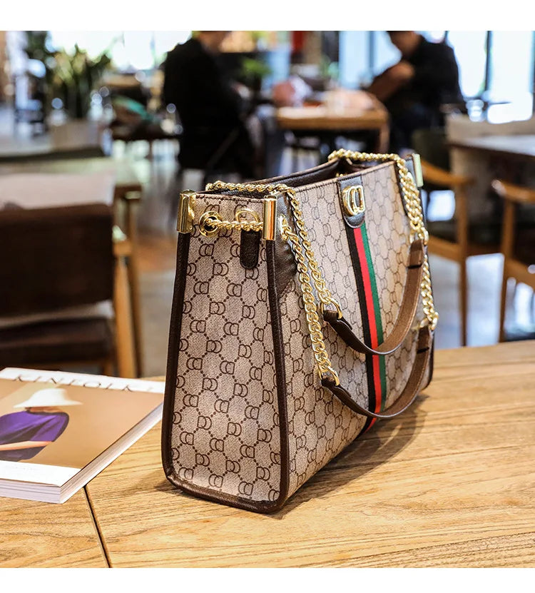 Luxury Women's High-End Fashionable Tote Bag Large Capacity Exquisite Shoulder Bag