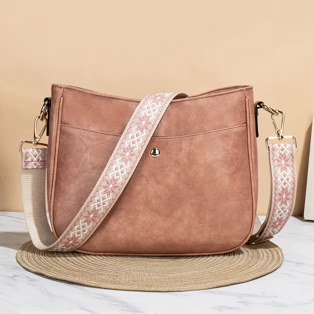 Striking Graphic Strap Crossbody Purse for Women Fashion-Bohemian Retro Hobo Bag Premium PU Leather, Secure Zipper Closure