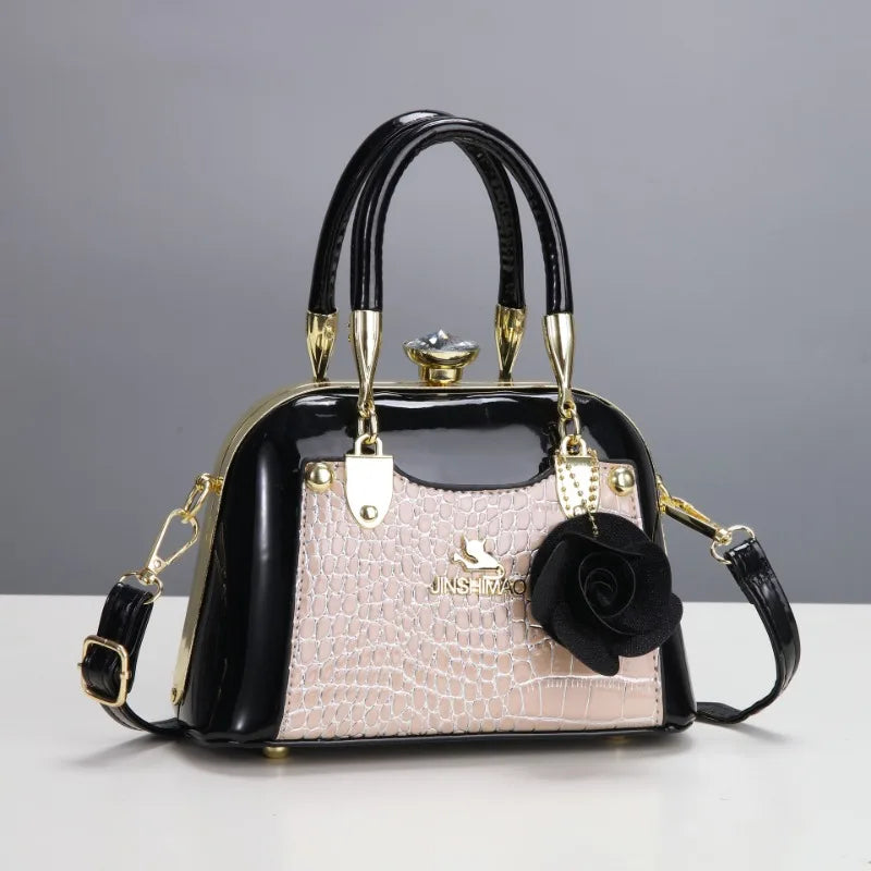 Elegant Clutch Bag New 2025 Luxury Banquet Bags with Rose Pendant Women Luxury Evening Handbags Party Clutches Shoulder Bags