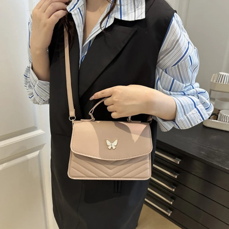 Quilted Crossbody Bags for Women,Gold Butterfly Top Handle Bags,Adjustable Shoulder Strap, Elegant Flap Evening Purse for Dating