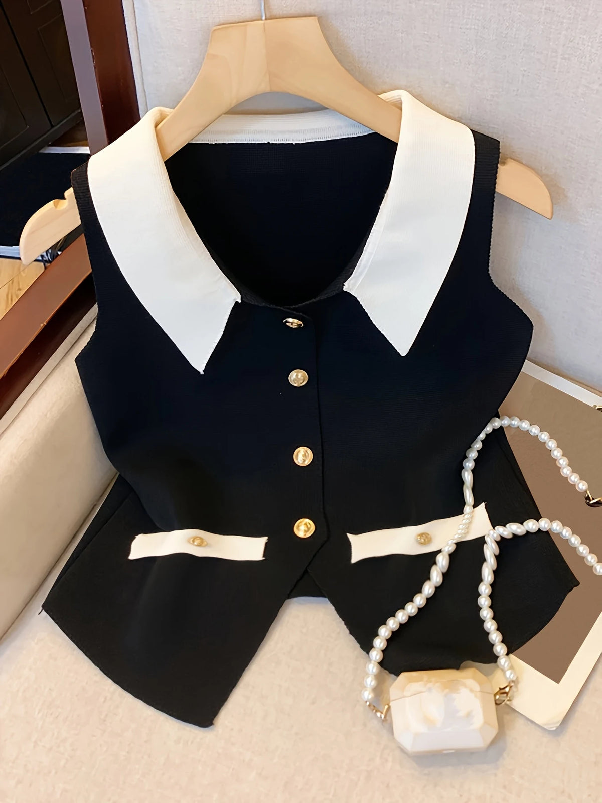 Dual Tone V-Neck Knit Vest for Women Chic Spring/Summer/Fall Sleeveless Top with Decorative Buttons Pearls Casual Sophisticated