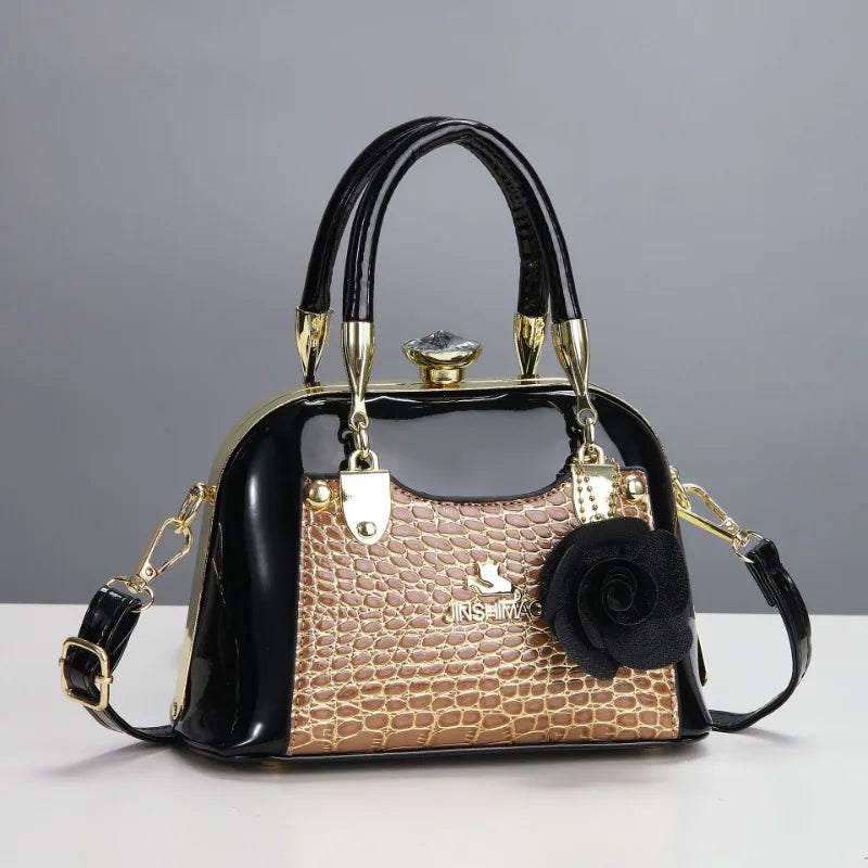 Elegant Clutch Bag New 2025 Luxury Banquet Bags with Rose Pendant Women Luxury Evening Handbags Party Clutches Shoulder Bags